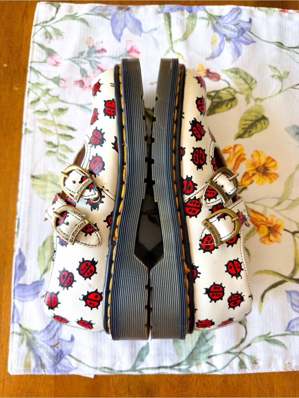 Dr. Martens 8065 Ladybug Print Mary Jane England UK 5 GUC - Picture 5 of 11